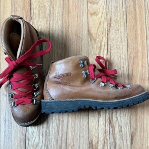 Danner Tan Leather Boots with Red Laces